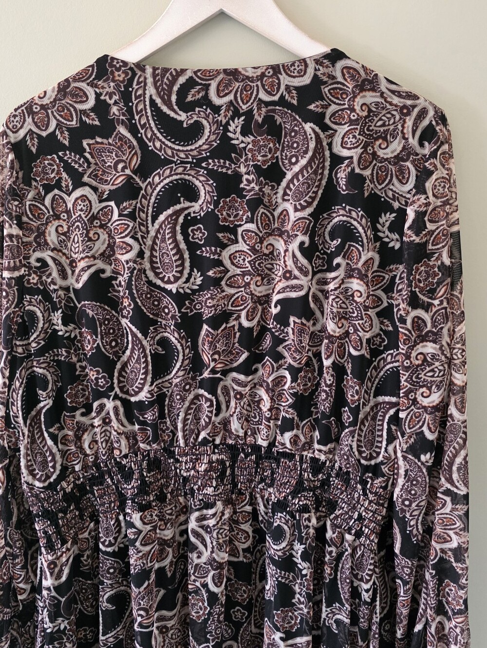Women's Black Paisley V-Neck Tunic Top NWT - Picture 12 of 15